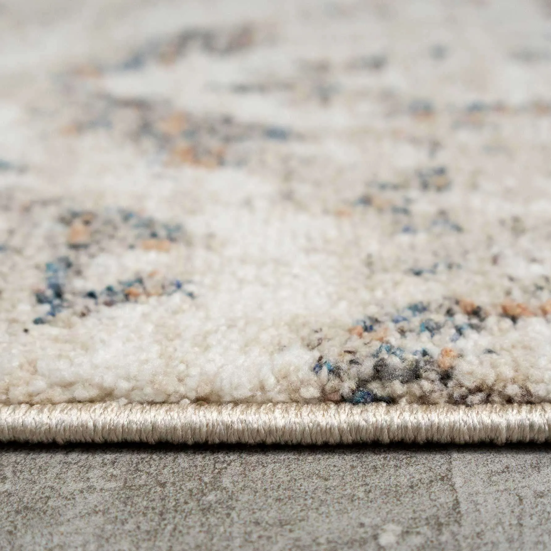 Distressed Grey Gold Diamond Area Rug - Boyce