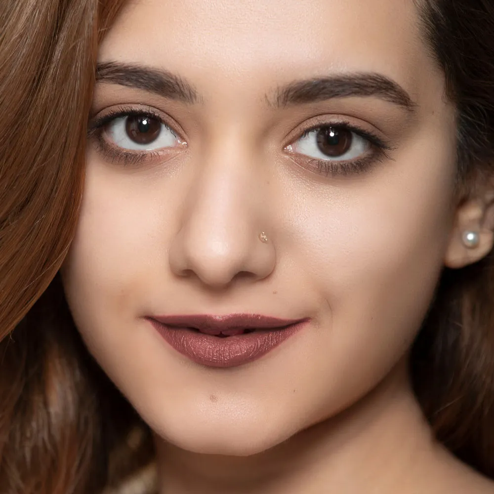 Faces Canada Matte Lip Crayon | Cocoa Butter and Chamomile enriched | One Stroke Intense Color | Smooth Glide | All Day Hydrated Lips | Shade - Cashmere 2.8g