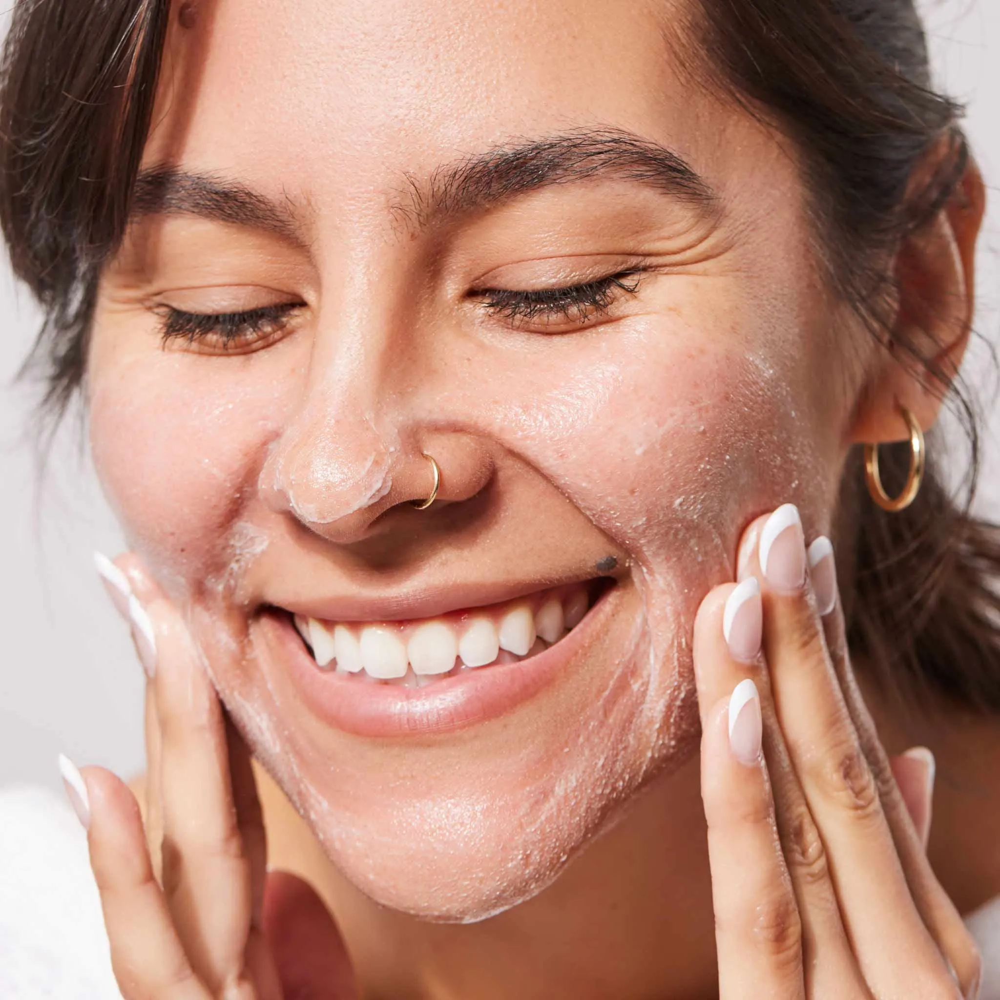 PowerGlow Pro  Niacinamide Neuropeptide Cleanse