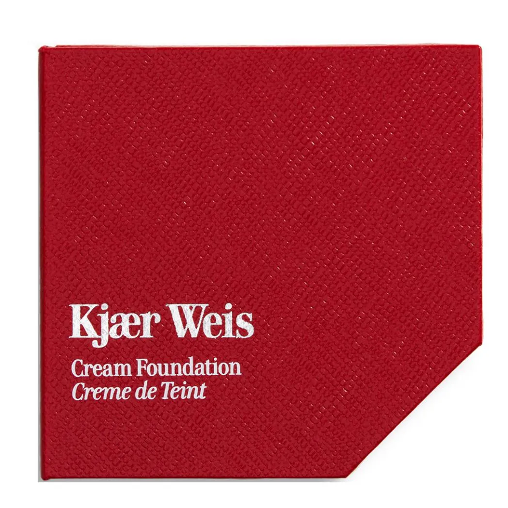 Red Edition Compact Cream Foundation