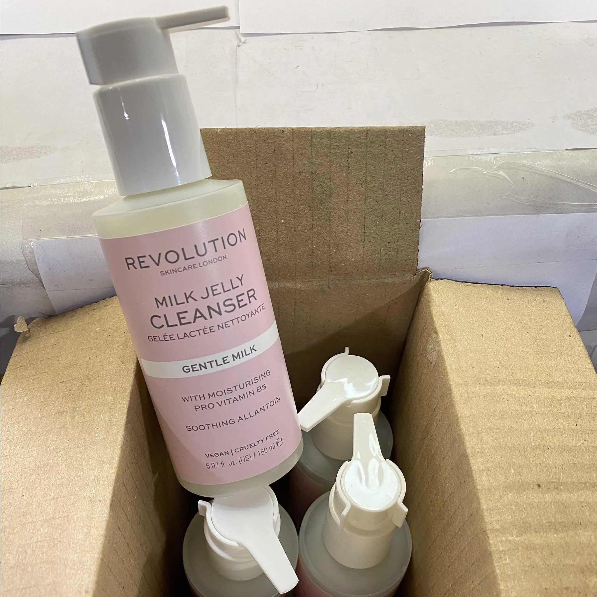 Revolution Milk Jelly Cleanser (48 Pcs Box)
