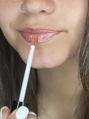 Sparkles & Lace Beauty - Peach Muscat Lip Lustre