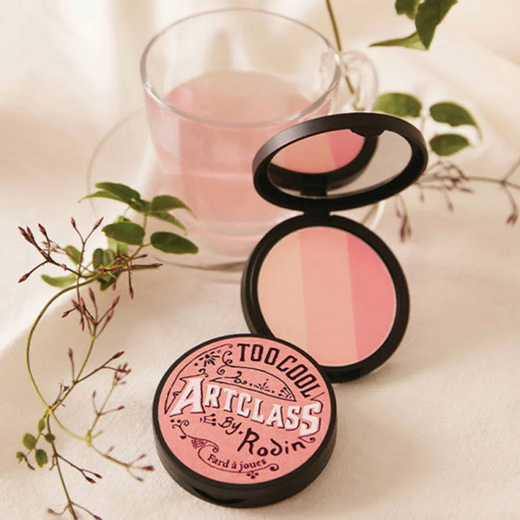 too cool for school Artclass By Rodin Blusher 8.7g